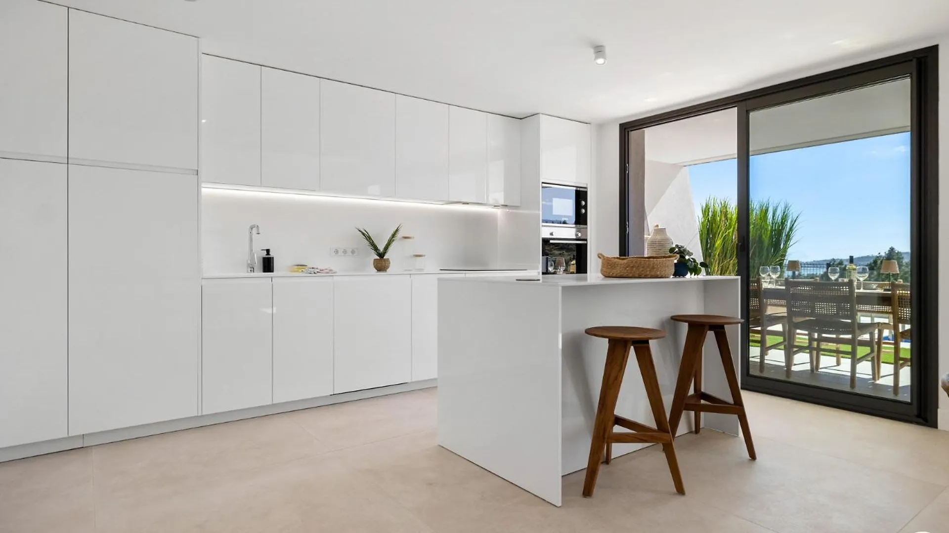 Vivi Homes - Adam Wellness, Pool, Terrace & Sea View El Faro