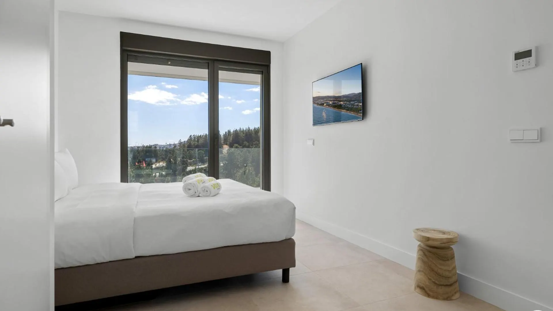 Vivi Homes - Adam Wellness, Pool, Terrace & Sea View El Faro Feriehus