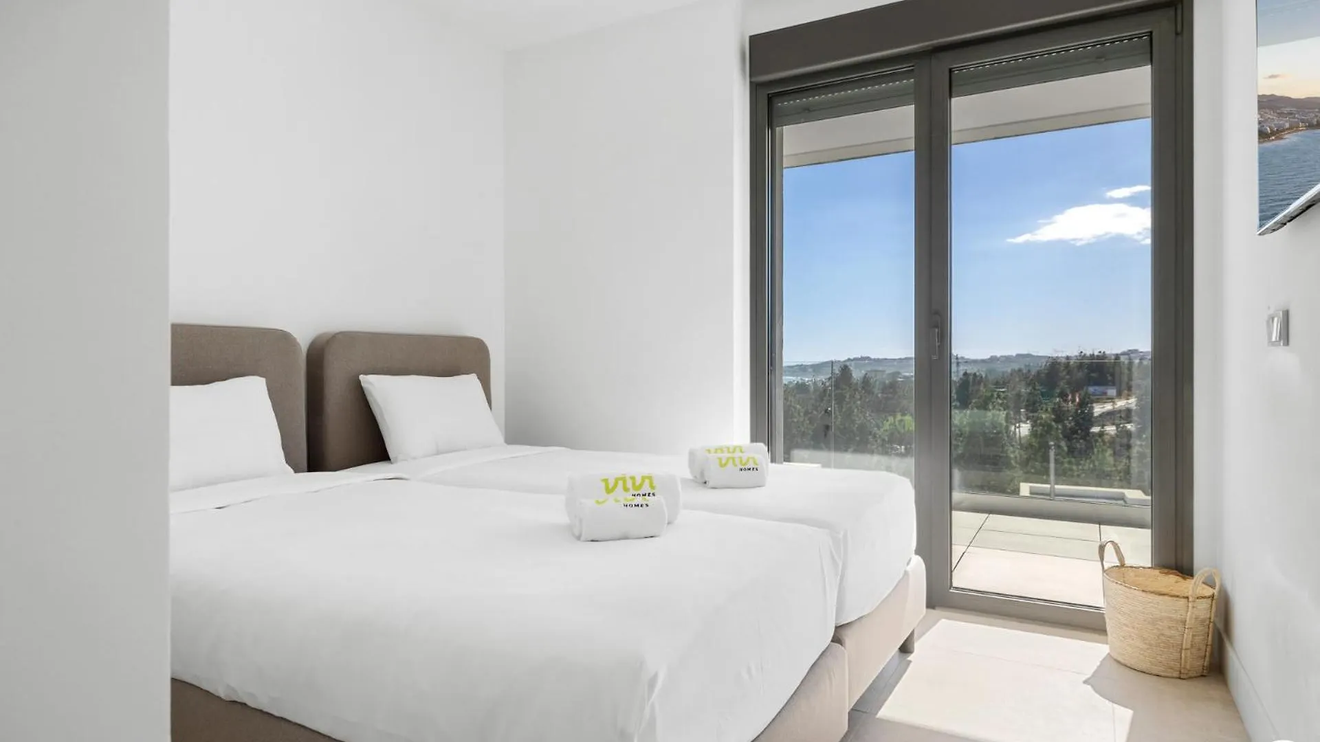 Vivi Homes - Adam Wellness, Pool, Terrace & Sea View El Faro