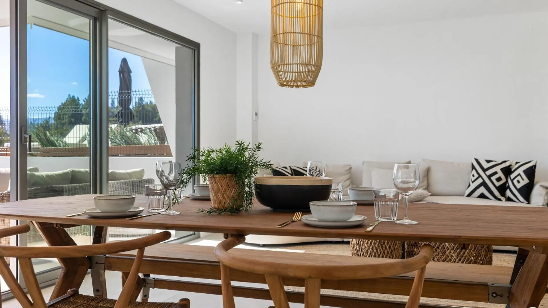 Vivi Homes - Adam Wellness, Pool, Terrace & Sea View El Faro 0*,  Spanien